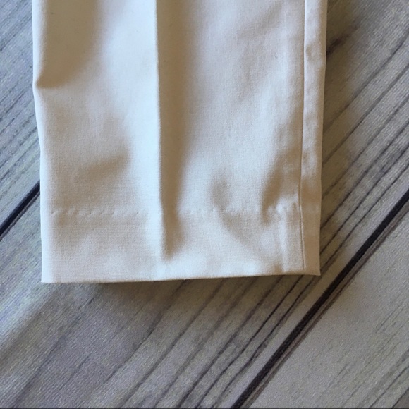 Uniqlo Ankle Pants - Picture 3 of 8